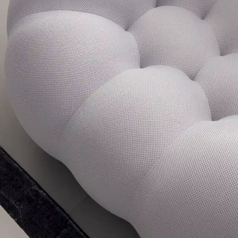 Canapé-poire en forme de bulle avec motif alvéolé