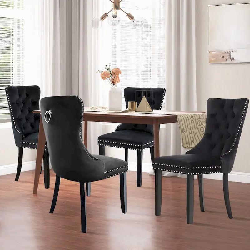 Chaise de cuisine luxueuse recouverte de velours