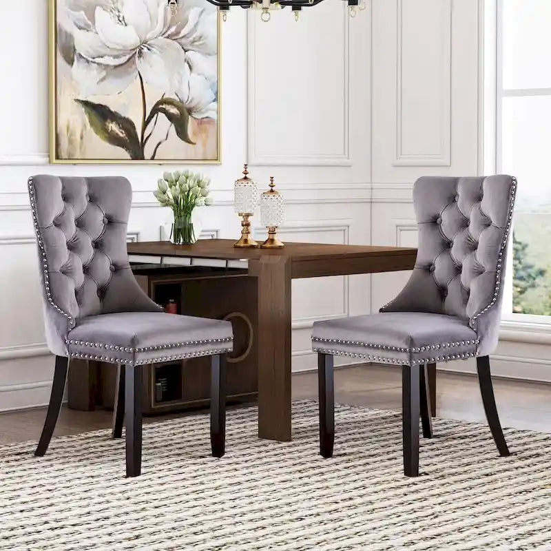 Chaise de cuisine luxueuse recouverte de velours