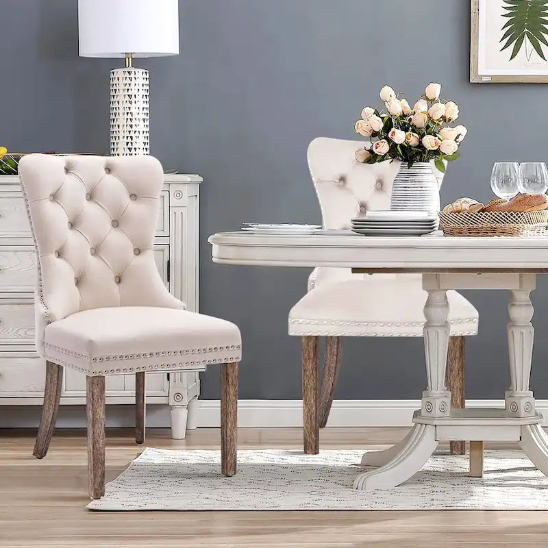 Chaise de cuisine luxueuse recouverte de velours