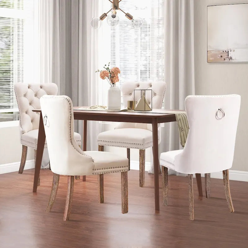 Chaise de cuisine luxueuse recouverte de velours