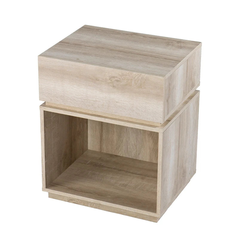 Table d'appoint en bois blanc de style transitionnel