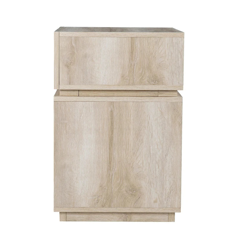 Table d'appoint en bois blanc de style transitionnel