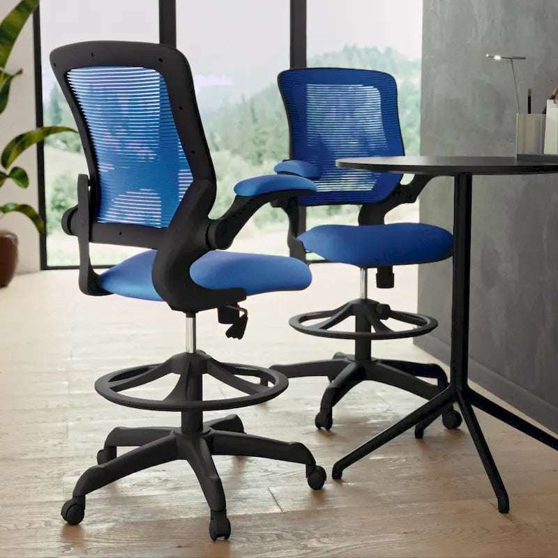 Chaise de dessin ergonomique avec dossier en maille