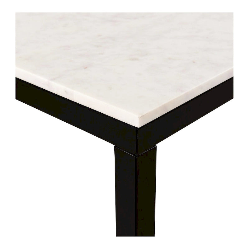 Dessus de table en marbre blanc