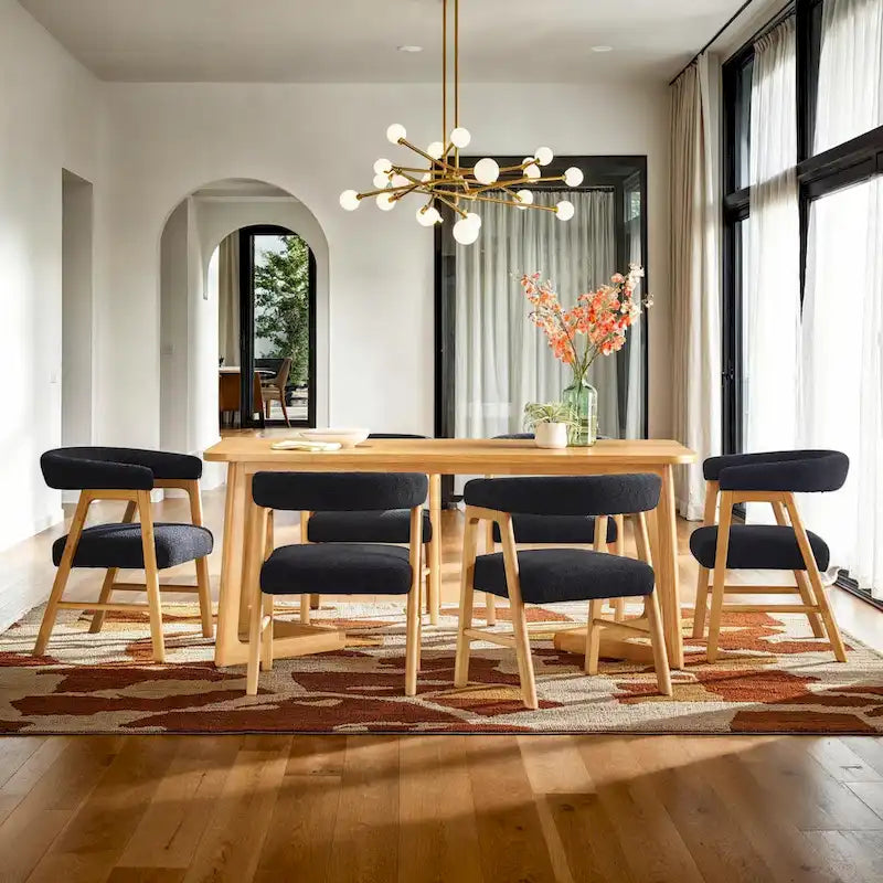Table de salle à manger moderne en bois massif avec pieds géométriques